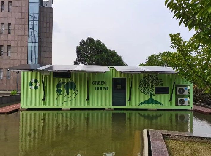 ESS 10 Jahre Lebensdauer Außenbatterie Schrank 1MWh 5MWh 10MWh 20ft 40ft Container Solarbatterie Energiespeichersystem